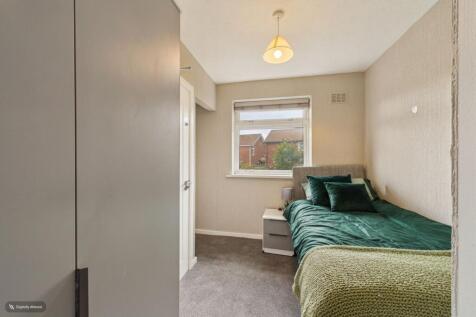 Room 3 with ensuite