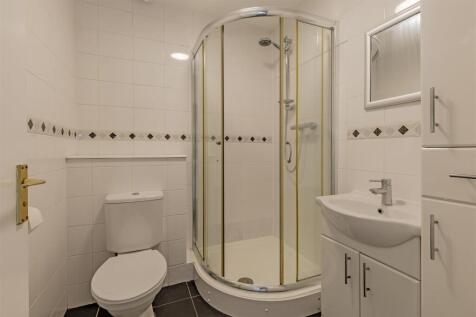 Shower Room-1.jpg