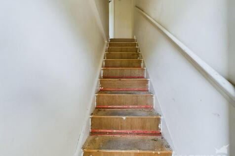 Flat 6 Entrance S...