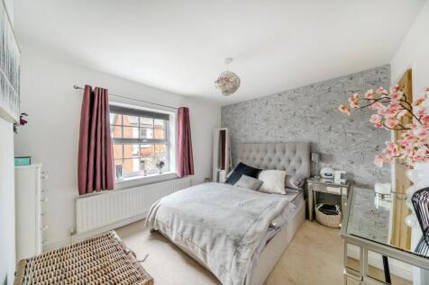 1375091-15-69131d...