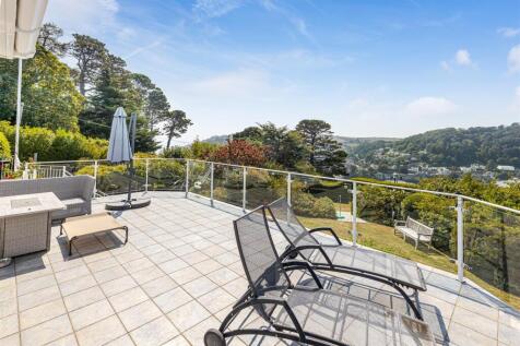 A10 - Kingswear, The Anchorage - 250812.jpg