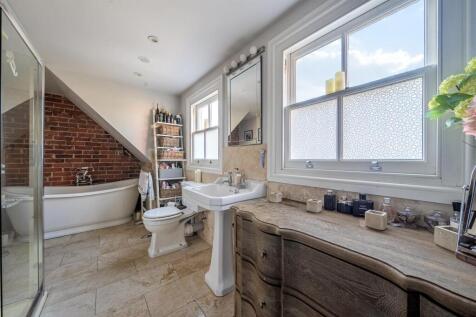 Master bedroom and ensuite