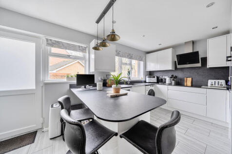 14131377698b020ef3581