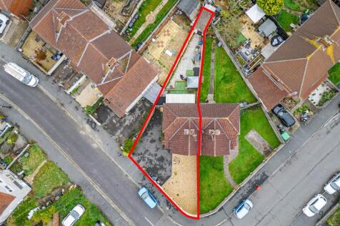 35 Poyntz Road, Knowle, Bristol BS4 1HH | Freehold