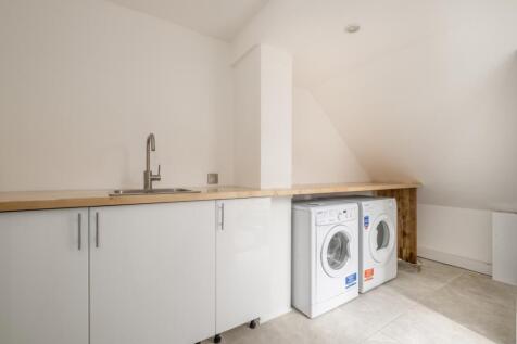 30-Beaufort-Close...