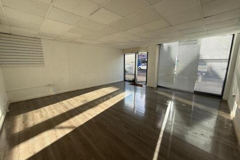 WhatsApp Image 20251106 at 142006_45d93597.jpg