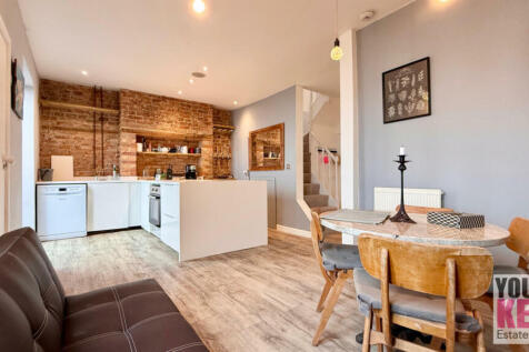 Folkestone estate agents, Your Key Move - Sandgate