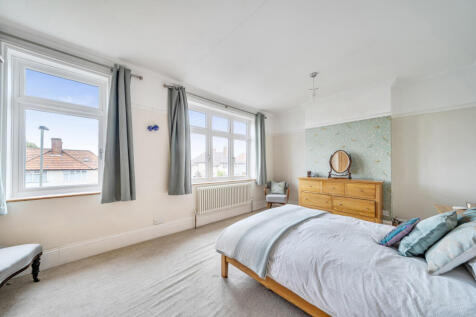 1343844-12-68b178...