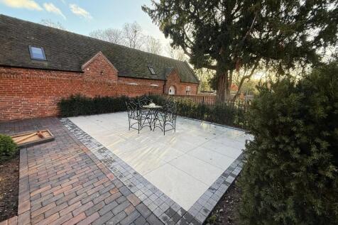 Courtyard Garden