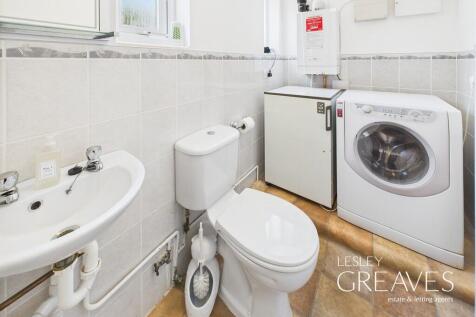 Downstairs WC/ Ut...