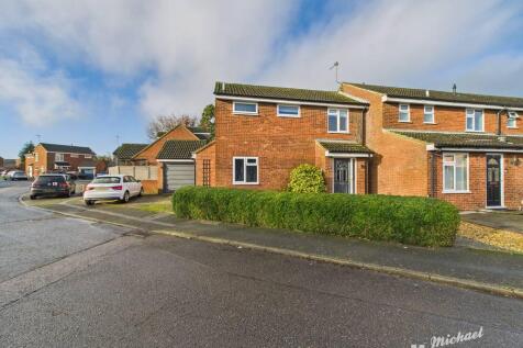 CAM02773G0-PR0390-STILL002-thumbnail-h750-70