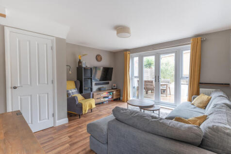 4 First Field Way - 21