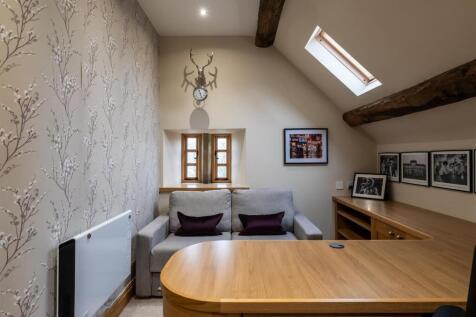 5 bed, 4 bath Semi-Detached in Sheffield - Photo 42