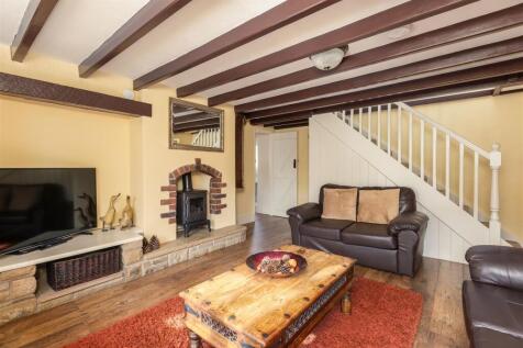 Garth Cottages 6-7 Sitting Room-3.jpg