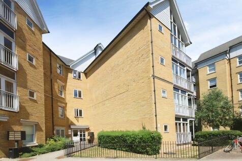 1 Bedroom Flat in CT1 2SX