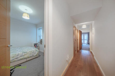 1a75512c-7d2c-4b8...