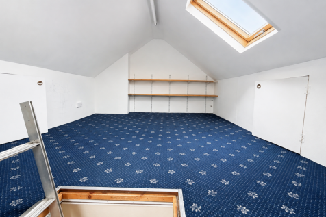Loft room .png