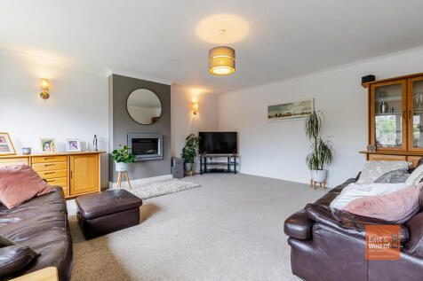 A14 - Caradon Hou...