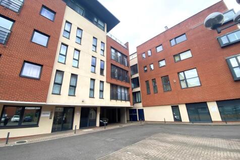 ** Zero Deposit Guarantee Available **
** TWO BEDROOMS ** FURNISHED ** PARKING SPACE INCLUDED **