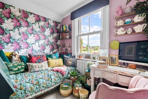 5-web-or-mls-98 CLARENCE ROAD FINISHED EDITS-5