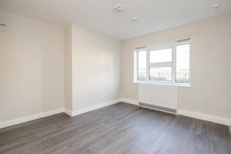 Flat 2_6.jpg