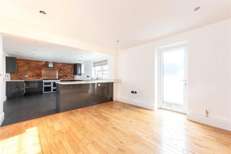 Kitchen/Sitting Room