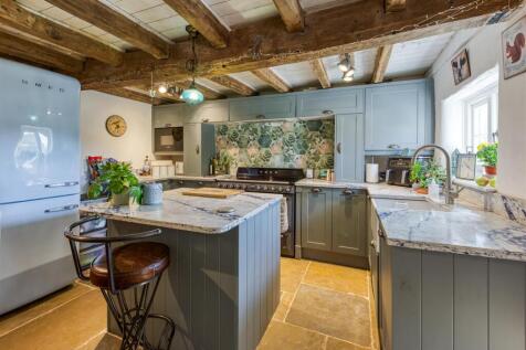 Leper House-internal-20.jpg