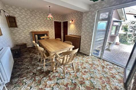 Bramleys Estate Agents - Huddersfield Road - Liver