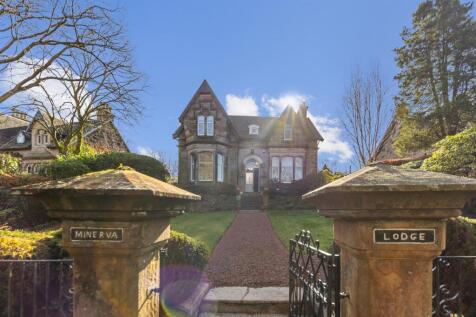 4 bed, 2 bath Detached in Glasgow - Photo 45