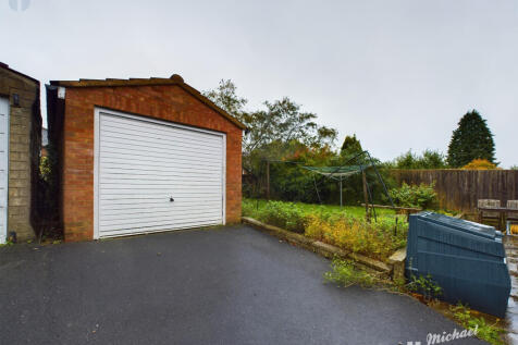 CAM02538G0-PR0110-STILL011