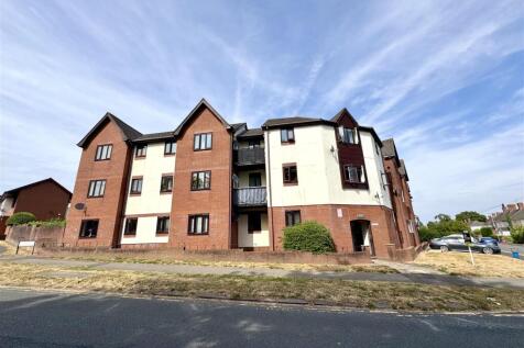 MEADS COURT