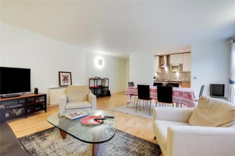 A top floor apartment with lift on Vincent Square, with a porter and a residents only gymnasium. This large apartment has two double bedrooms, two bathrooms, bright reception with a semi-open plan kit