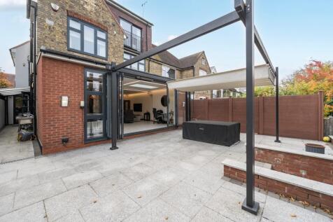 1369895-15-68f0e5...