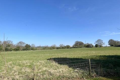 Paddock to Lot 1 [1].JPEG