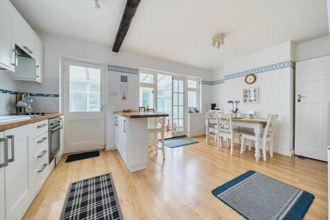 1336653-5-689cb5a...