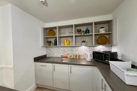 Communal Kitchen