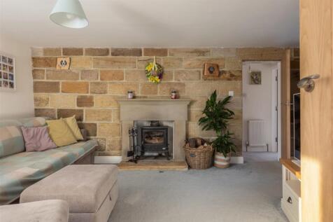 Brook Lane 31 Sitting Room-2.jpg