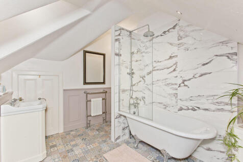 6 bed, 3 bath Semi-Detached in Edinburgh - Photo 30