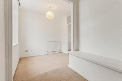 1b Arun Street-007.JPG