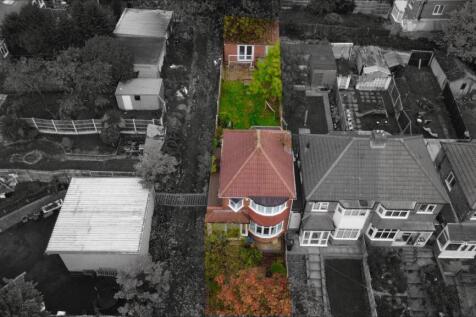 Drone B&W.jpg