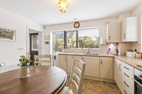 Kitchen (Grnd)
