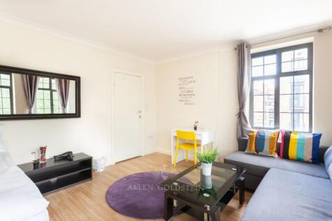 A SPACIOUS three bedroom flat with a HUGE LOUNGE that has been CONVERTED to the FOURTH BEDROOM and access to PRIVATE BALCONY. The Property is located on EUSTON ROAD just a 2 minutes walk away from EUS
