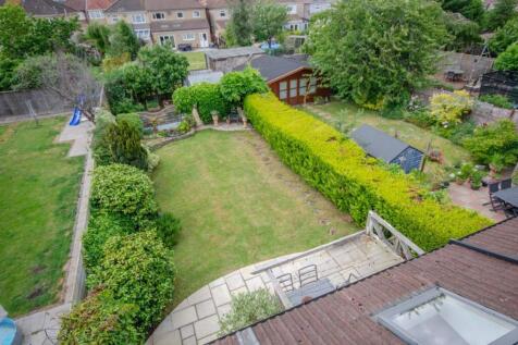 Aerial rear garden view.jpg