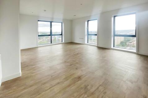 Two Bedroom Apartment | Furnished To A Brilliant Standard | Great Location | Vibrant Community | Great Views Across Leeds | Onsite Gym | Concierge Service | Viewing Available from 28th July.