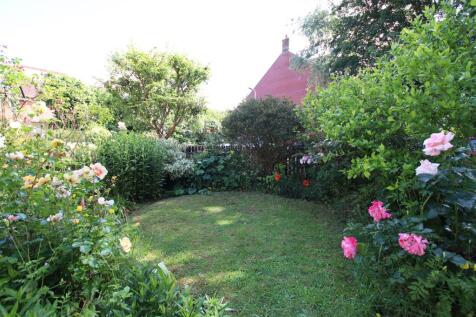 Front Garden.JPG