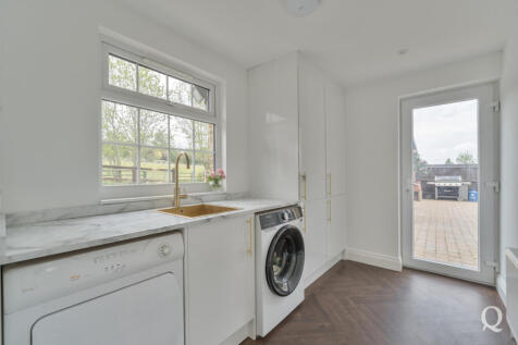 07ab7fd0-c94a-45d...