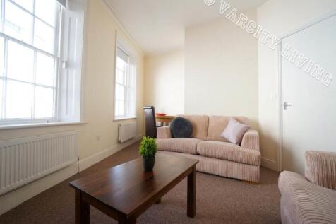 2 Bedroom Flat in LL57 1NU
