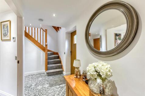 Wentworth Barn-hall1.jpg