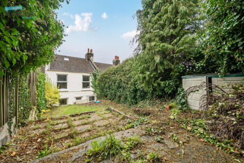 d27a9ca1-4af0-41b...