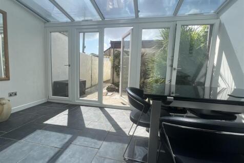 Dining Room/Sun Room